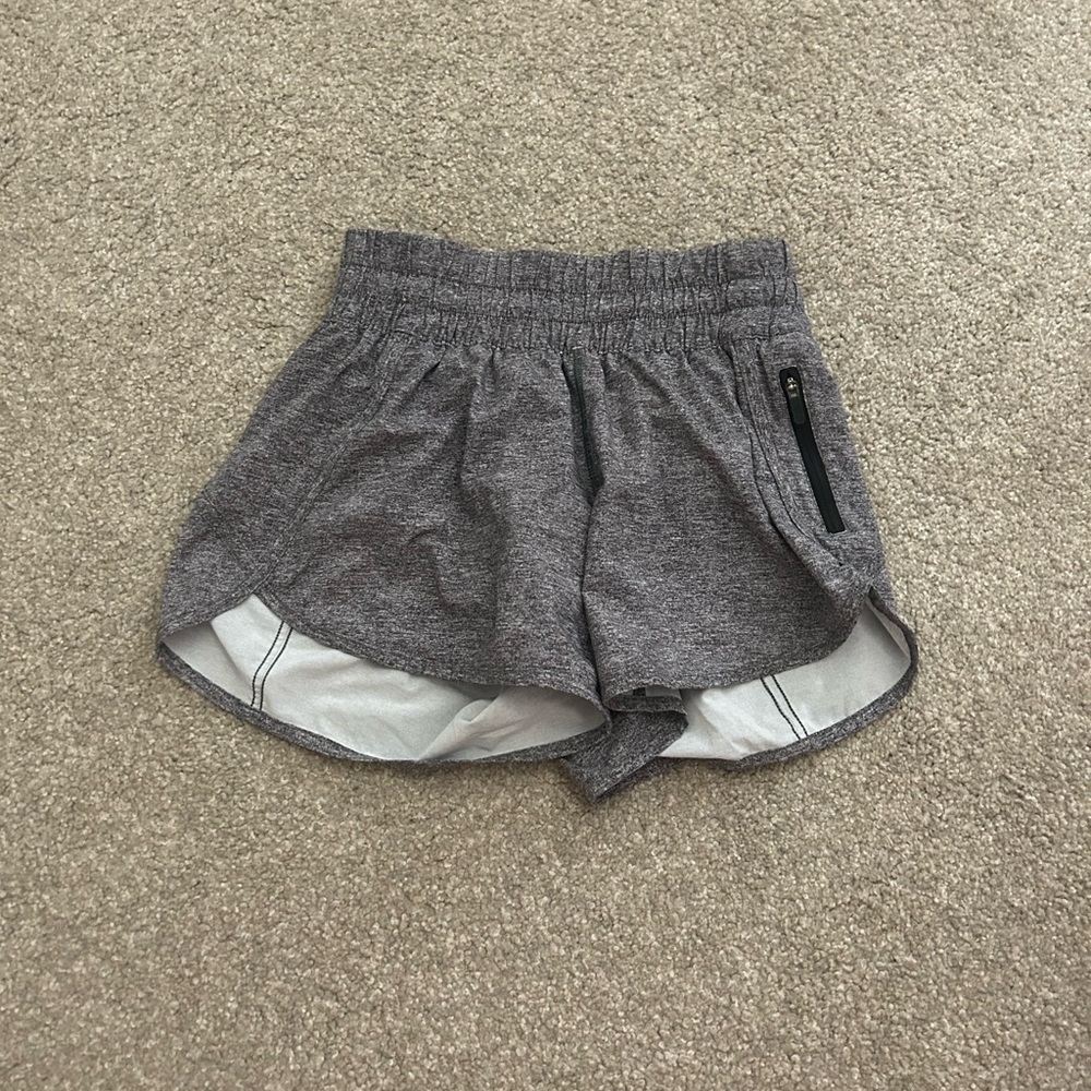 Barely worn new lululemon shorts